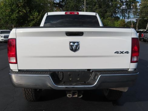 Used 2018 RAM 2500 Tradesman w/ Chrome Appearance Group AWD/4WD image 5