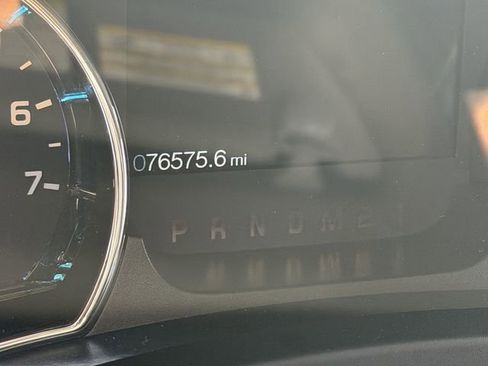 Used 2014 Ford F150 XLT w/ Equipment Group 302A Luxury image 9