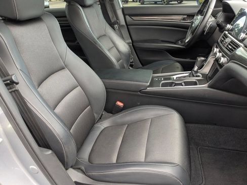 Used 2018 Honda Accord Sport image 20