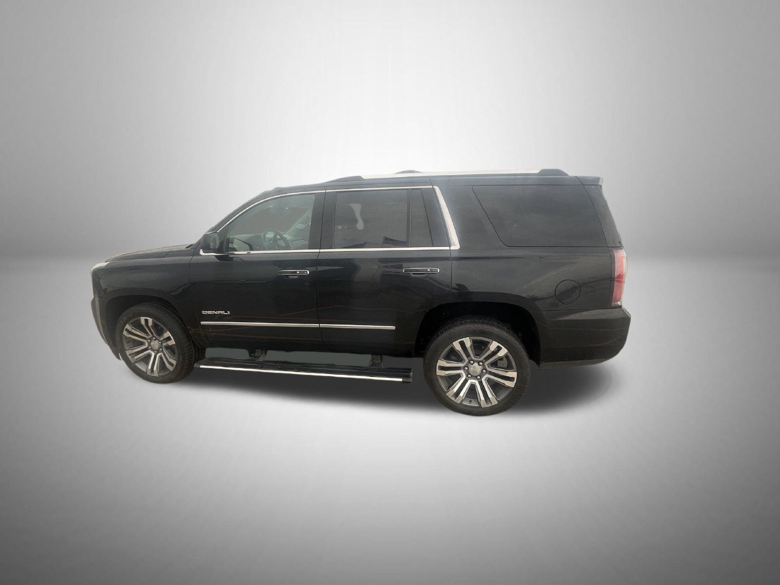 Used 2018 GMC Yukon Denali w/ Denali Ultimate Package AWD/4WD image 6