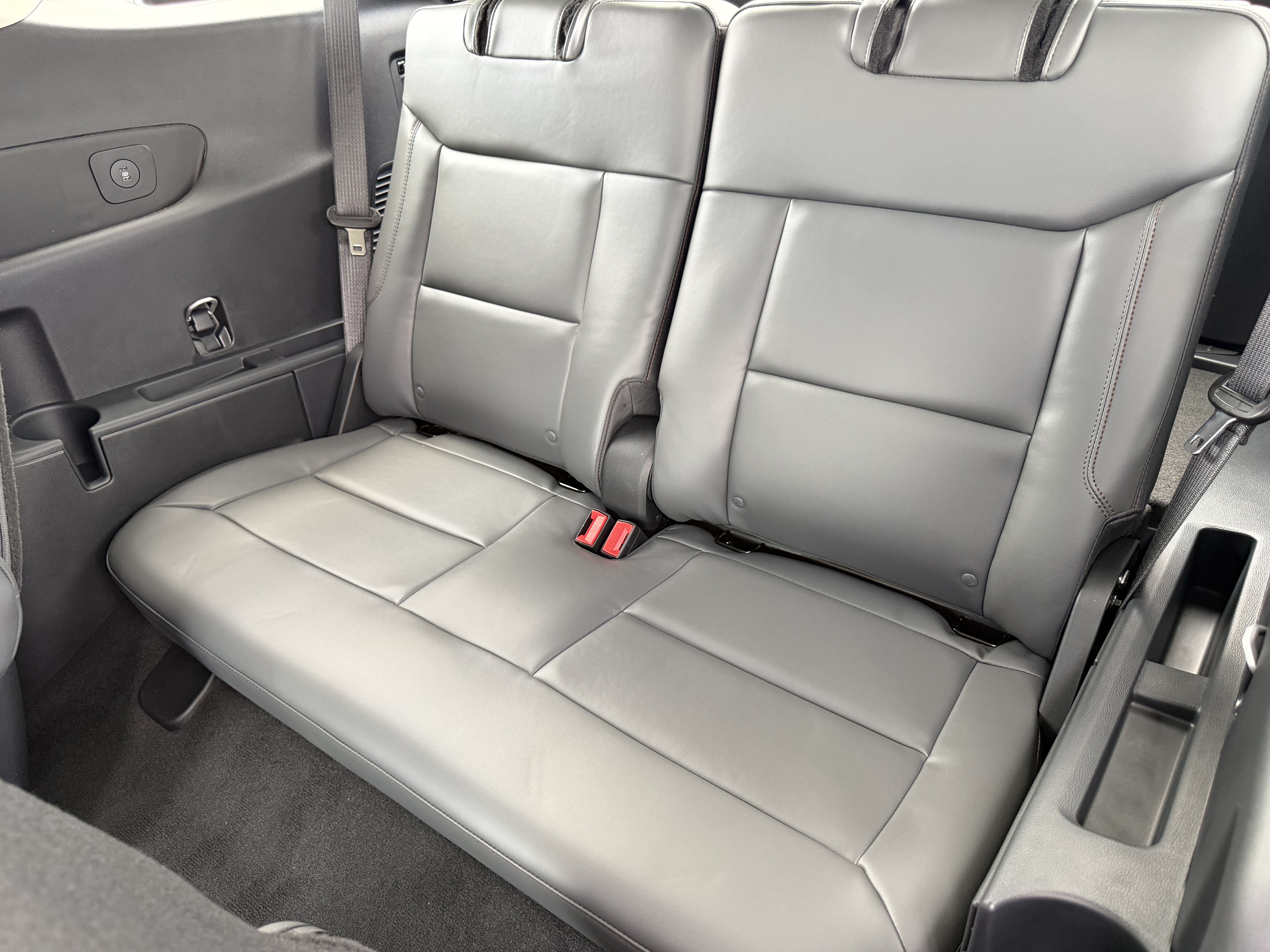 New 2026 Ford Explorer Active w/ Active Comfort Package AWD/4WD image 12