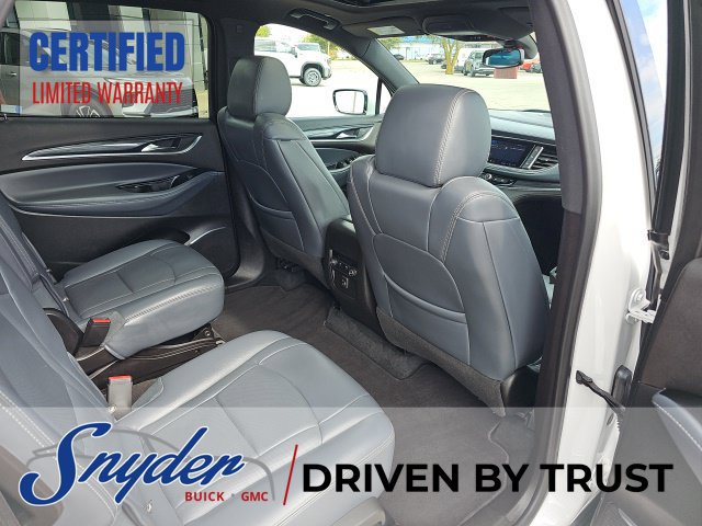 Used 2022 Buick Enclave Essence w/ Experience Buick Package AWD/4WD image 37