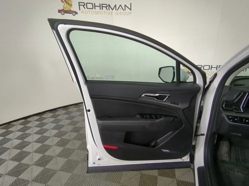 Certified 2025 Kia Sportage SX image 20