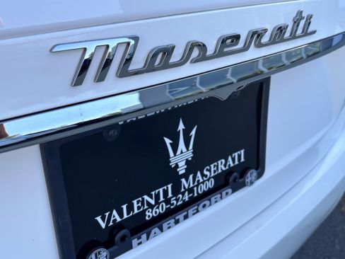 Used 2023 Maserati Ghibli Modena Q4 AWD/4WD image 14