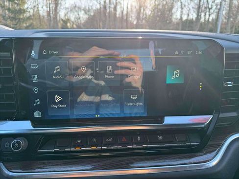 Used 2025 Chevrolet Silverado 1500 LT image 25