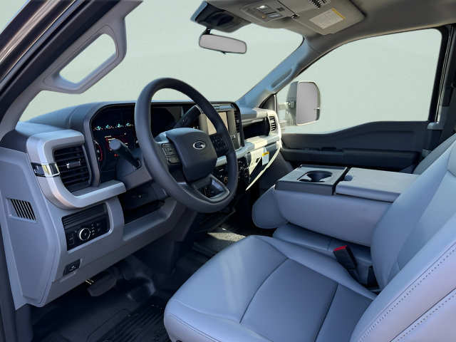 New 2026 Ford F250 XL w/ FX4 Off-Road Package AWD/4WD image 4