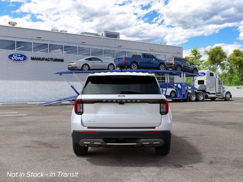 New 2027 Ford Explorer Active w/ Active Comfort Package RWD image 5