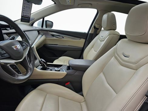 Certified 2023 Cadillac XT5 Premium Luxury w/ Technology Package AWD/4WD image 23