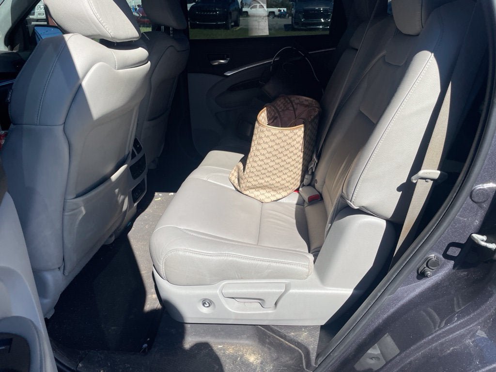 Used 2018 Acura MDX SH-AWD image 8