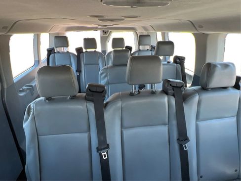 Used 2018 Ford Transit 350 XL RWD image 19