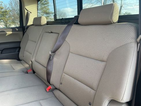 Used 2018 Chevrolet Silverado 1500 LT w/ All Star Edition image 32