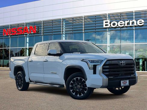 Used 2023 Toyota Tundra Limited image 1