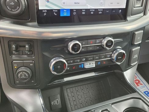 Used 2025 Ford F150 Lariat w/ Bed Utility Package AWD/4WD image 19
