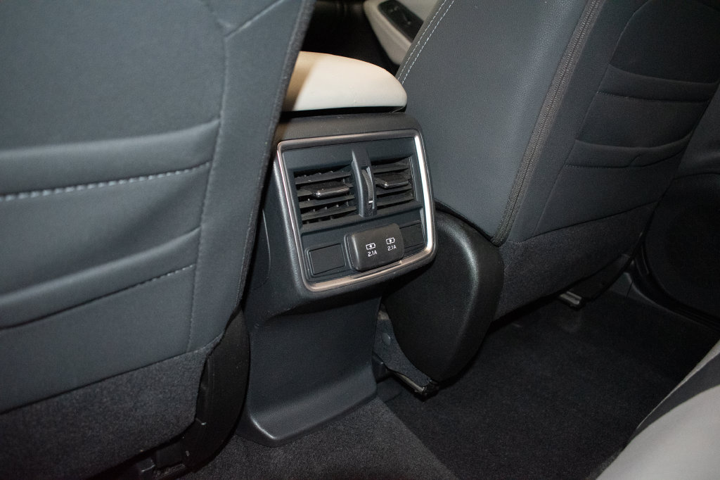 Used 2022 Subaru Forester Premium AWD/4WD image 21