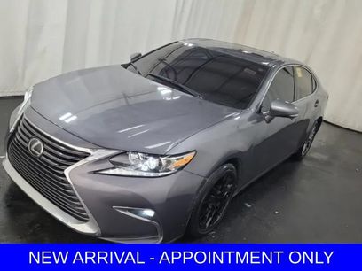 Used 2018 Lexus ES 350 w/ Premier Package