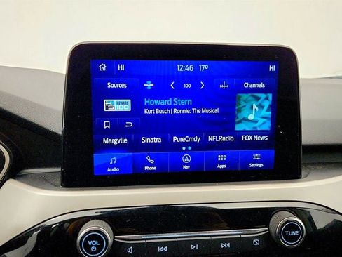 Used 2022 Ford Escape SEL w/ Technology Package image 19