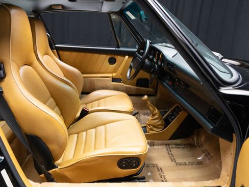 Used 1987 Porsche 911 Carrera image 53