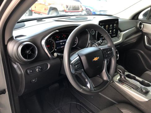 Used 2023 Chevrolet Blazer LT w/ Convenience Package FWD image 19