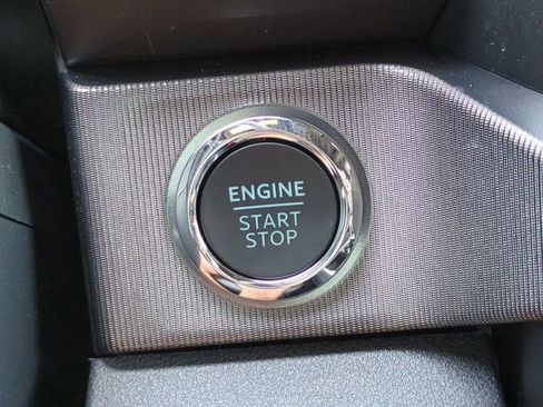 New 2026 Ford F250 Platinum image 30