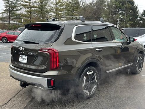 Used 2024 Kia Telluride S w/ S Sunroof Package image 29