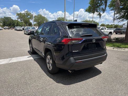 Used 2024 Toyota RAV4 XLE FWD image 3