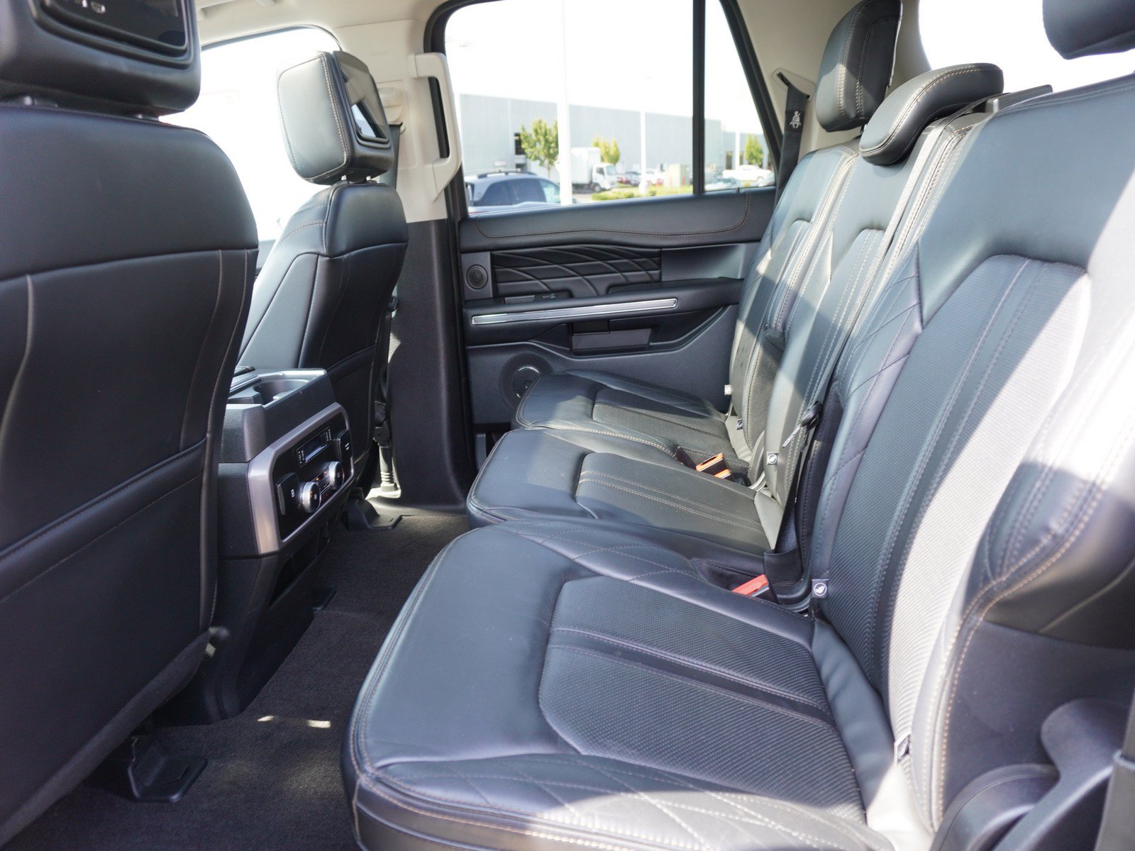 Used 2021 Ford Expedition Max Platinum AWD/4WD image 16