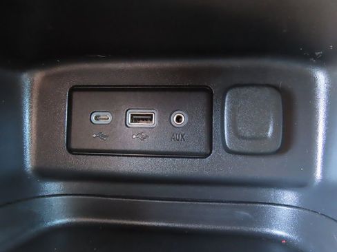 Certified 2023 Chevrolet Equinox LT image 8