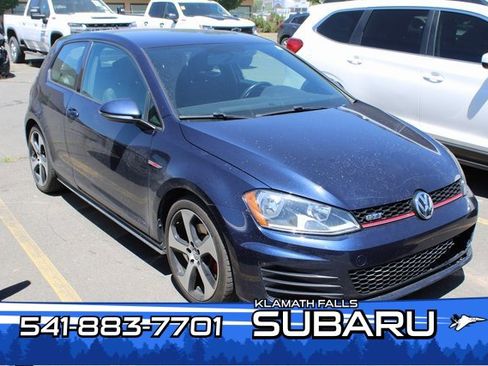 Used 2015 Volkswagen Golf 2-Door image 1