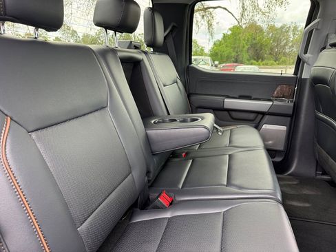 New 2026 Ford F250 Lariat w/ Black Appearance Package AWD/4WD image 24