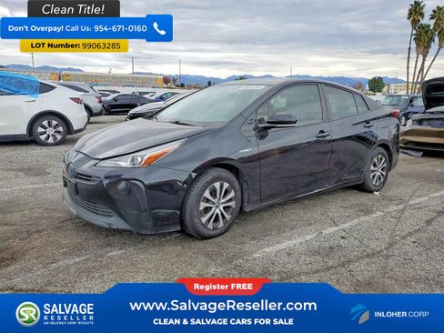 Used 2019 Toyota Prius LE w/ Carpet Mat Package image 1