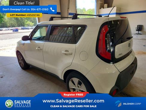 Used 2015 Kia Soul image 3