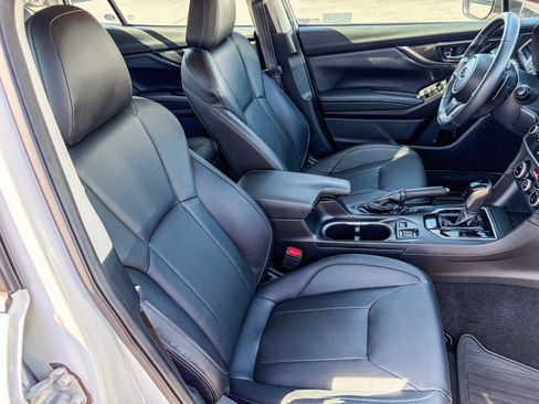 Used 2018 Subaru Impreza 2.0i Limited w/ Popular Package #2 image 15