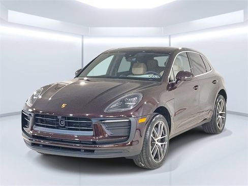 New 2026 Porsche Macan image 1