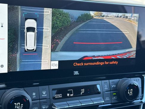 New 2026 Toyota Grand Highlander AWD Hybrid image 21