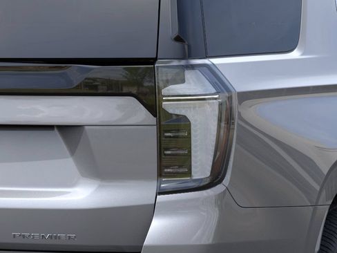 New 2026 Chevrolet Tahoe Premier w/ Sun And Tow Package AWD/4WD image 11