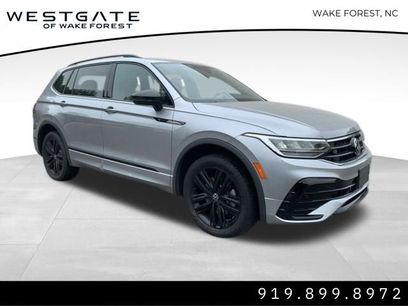 Used 2022 Volkswagen Tiguan SE R-Line