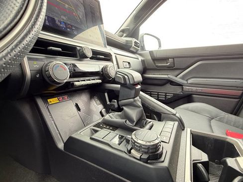 Used 2025 Toyota 4Runner TRD Sport Premium w/ Tow Technology Package image 21