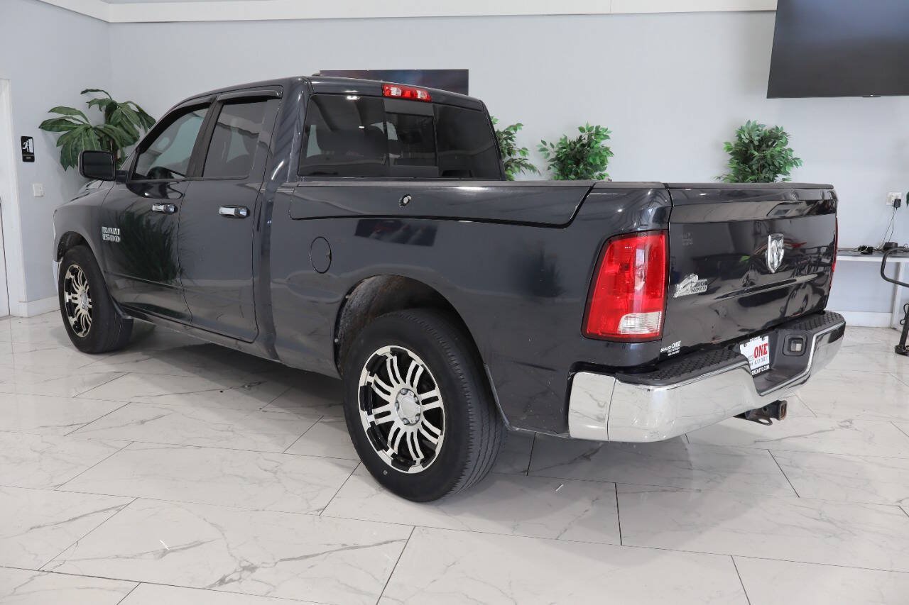 Used 2013 RAM 1500 SLT RWD image 4