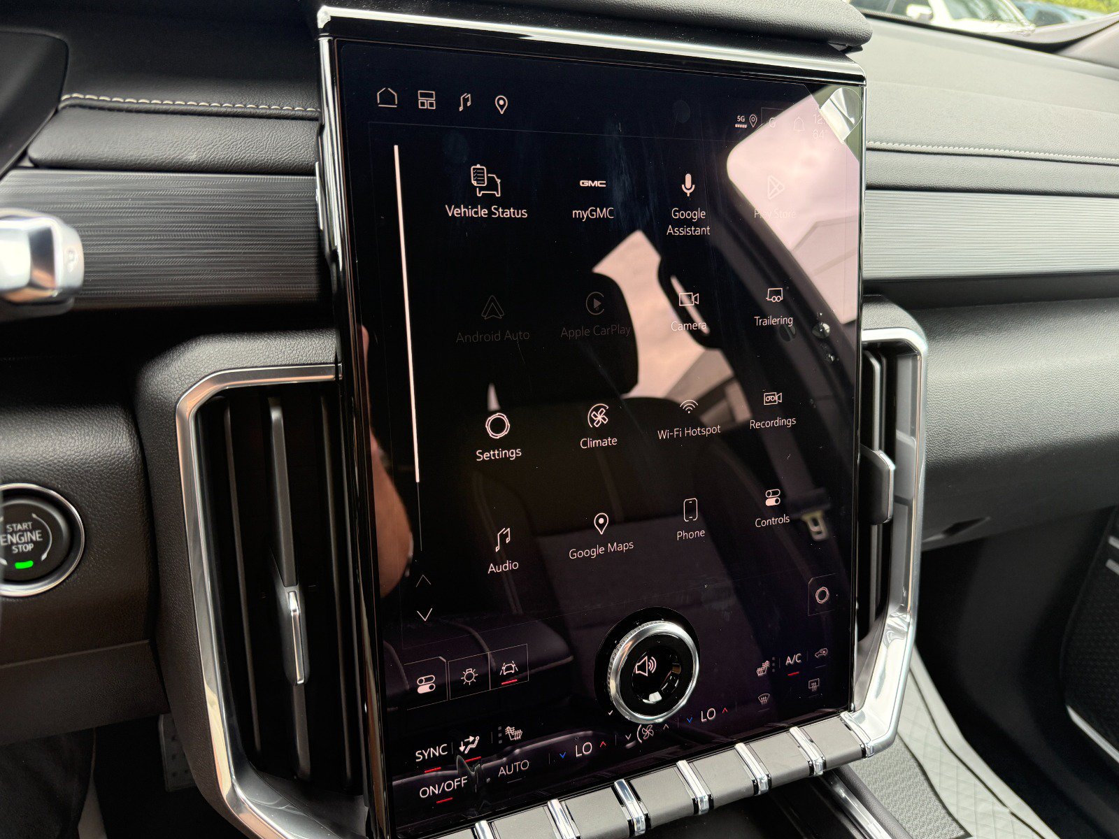 New 2027 GMC Acadia Elevation w/ Black Edition AWD/4WD image 36