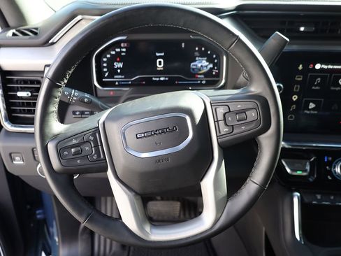 Used 2024 GMC Sierra 2500 Denali w/ Denali Reserve Package AWD/4WD image 13