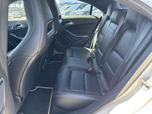 Used 2019 Mercedes-Benz CLA 250 image 27