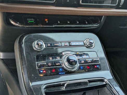 Certified 2023 Lincoln Nautilus Reserve w/ Luxury Package FWD image 18