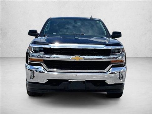 Used 2018 Chevrolet Silverado 1500 LT w/ All Star Edition AWD/4WD image 3