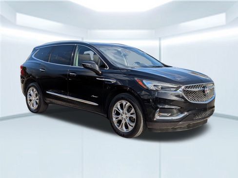 Used 2018 Buick Enclave Avenir w/ Avenir Technology Package image 8
