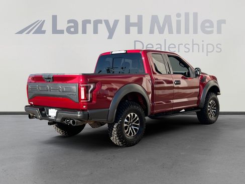 Used 2019 Ford F150 Raptor w/ Equipment Group 801A Mid image 5