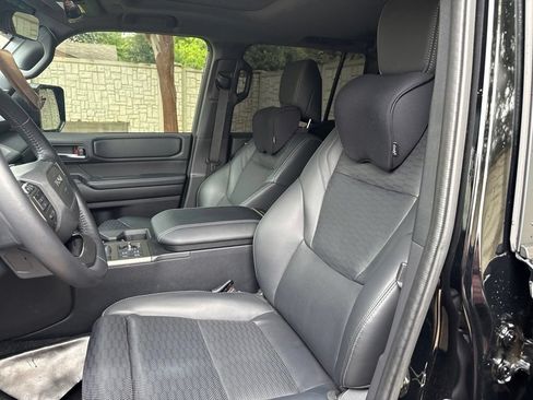 Used 2025 Toyota Land Cruiser w/ Premium Package AWD/4WD image 5