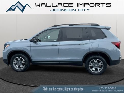 Used 2023 Honda Passport TrailSport image 1