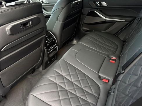New 2026 BMW X5 xDrive40i w/ Executive Package image 20
