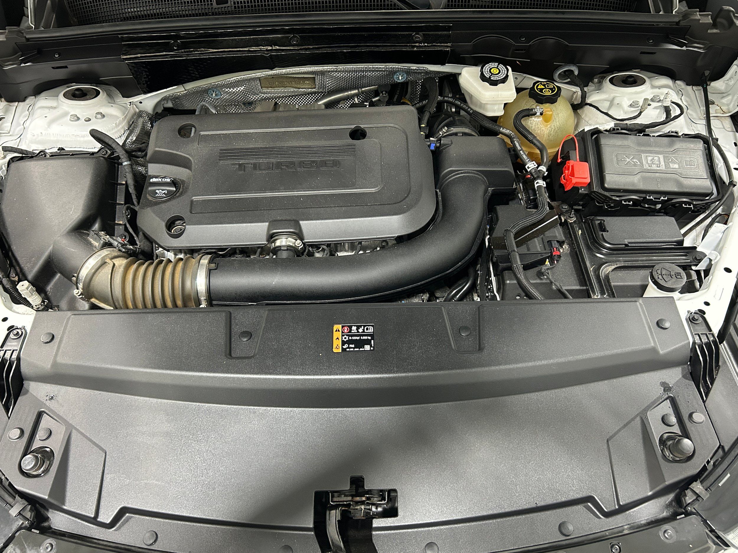 Used 2022 Buick Envision Essence w/ Technology Package I AWD/4WD image 19