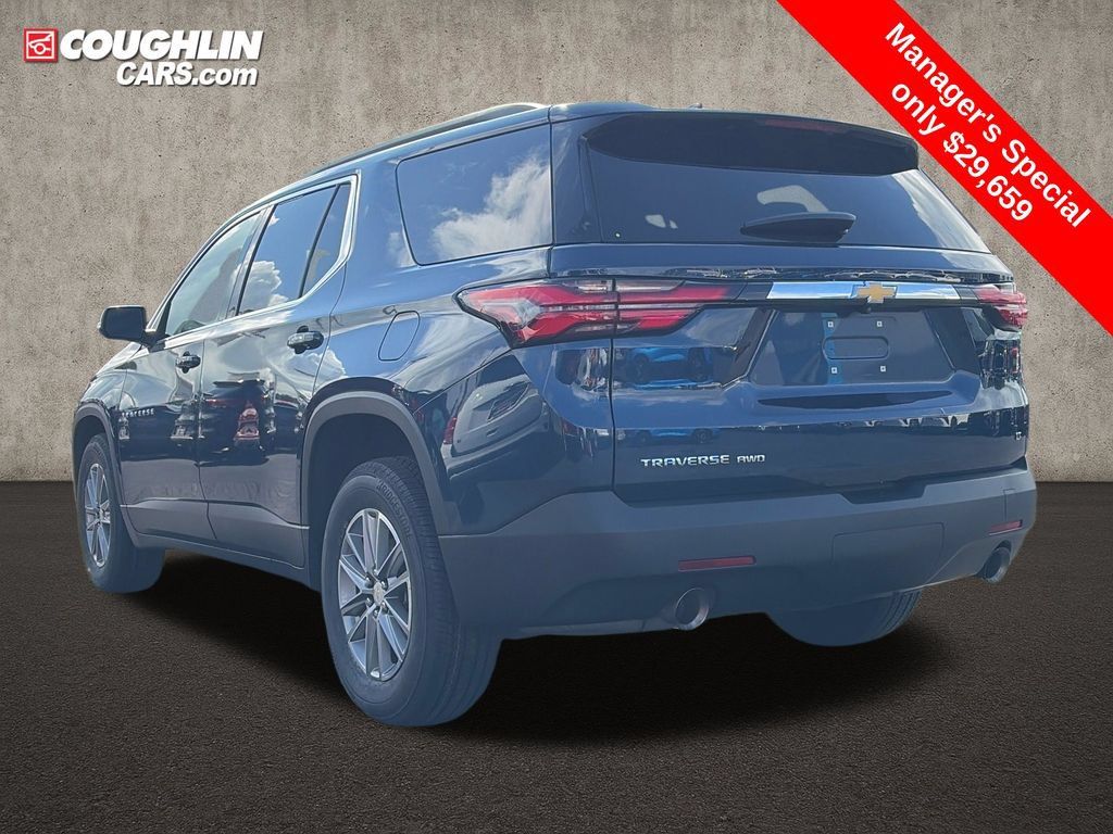 Used 2023 Chevrolet Traverse LT AWD/4WD image 5